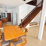 G Warmth Pool Villa