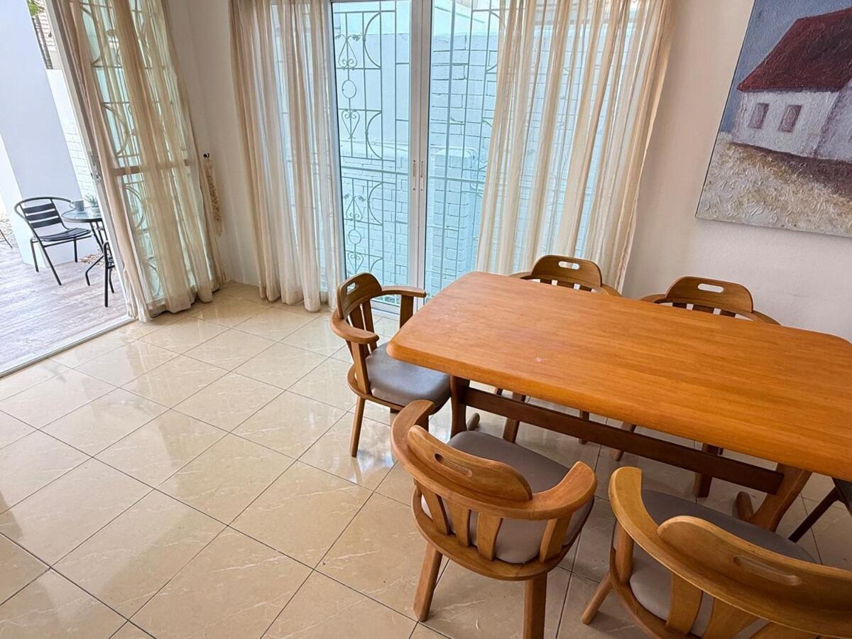 G Warmth Pool Villa Pattaya